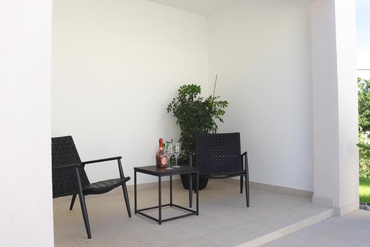 Vila Nauta - Luxury In Vintijan, Near Pula Kültér fotó