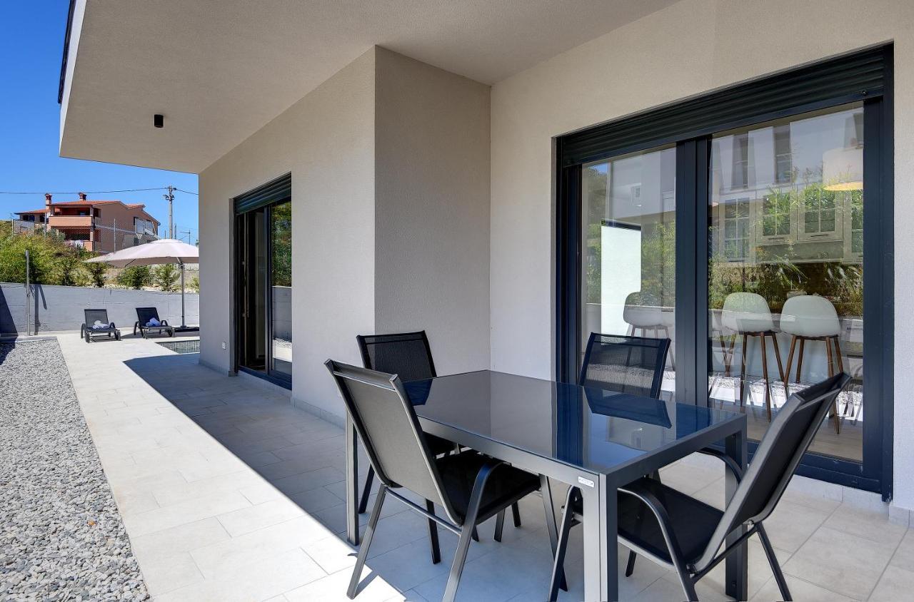 Vila Nauta - Luxury In Vintijan, Near Pula Kültér fotó